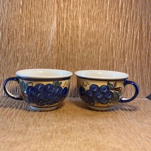 Polish Pottery , Tuscan Grapes , 2 x 7oz Cups